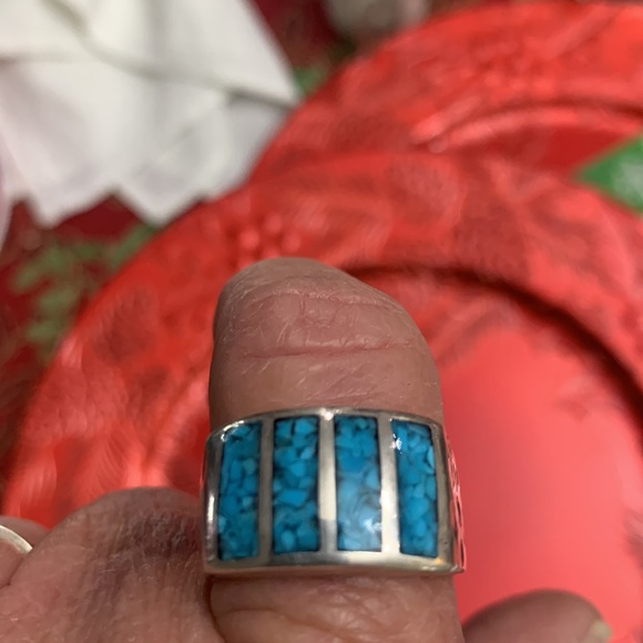 STERLING SILVER INLAID TURQUOISE RING - Picture 10 of 16